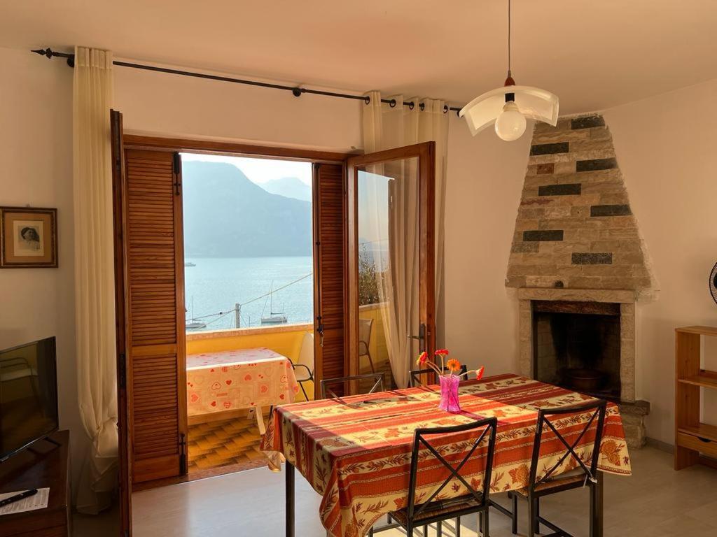 Casa Edda Apartment Brenzone sul Garda Luaran gambar