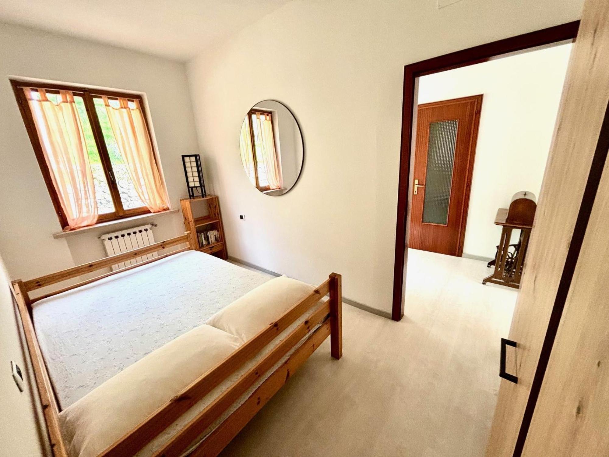 Casa Edda Apartment Brenzone sul Garda Luaran gambar